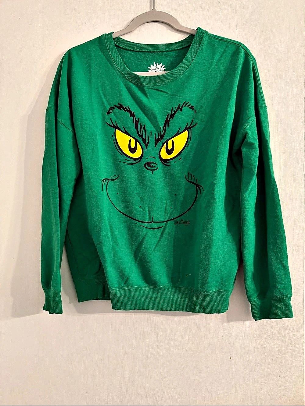 The Grinch Graphic Sweatshirt in Green Size Medium